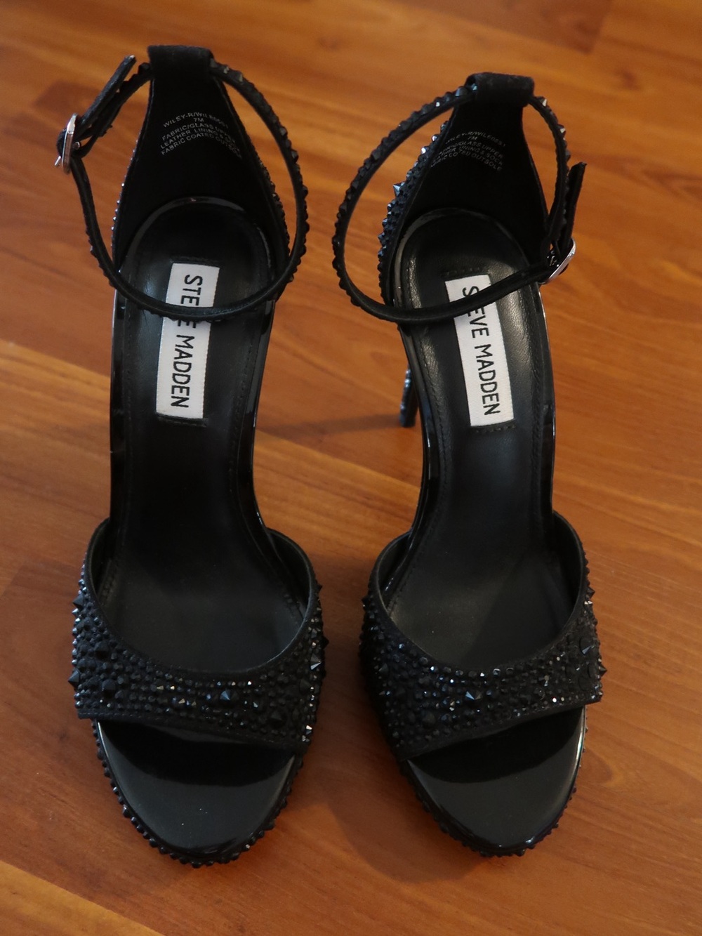 Steve Madden Black Crystal Pumps
